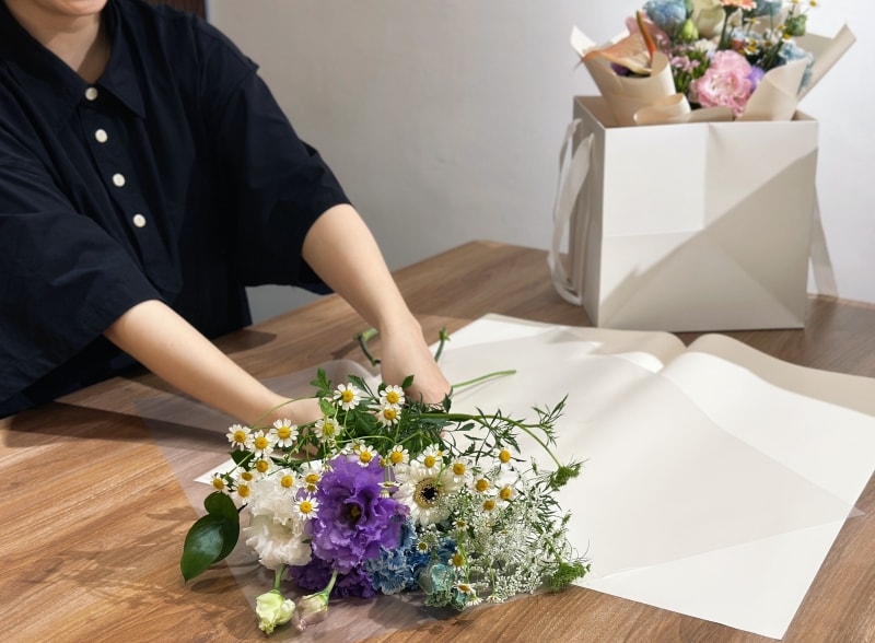 【台北花店推薦】代官山花苑：藏在巷弄裡的日式花藝空間，讓生活被鮮花包圍，情人節婚禮佈置，婚喪喜慶花禮，台北十大花店推薦