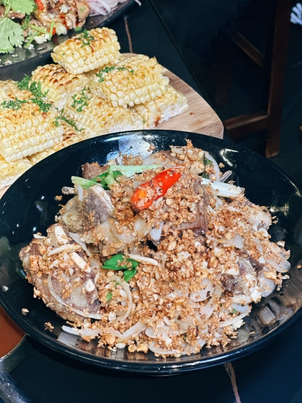 台北東區美食 | 被騙了!這家羊肉完全不騷還好吃到爆 – 羊騷殿!羊肉爐 + 串燒聚餐首選 - 第17張圖 台北東區美食 | 被騙了!這家羊肉完全不騷還好吃到爆 – 羊騷殿!羊肉爐 + 串燒聚餐首選