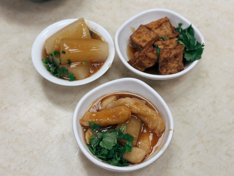 台北美食 | 後山埤最強小吃!【春來麵線】飄香 30 年,500 碗推薦的在地銅板美味全攻略 - 第23張圖 台北美食 | 後山埤最強小吃!【春來麵線】飄香 30 年,500 碗推薦的在地銅板美味全攻略